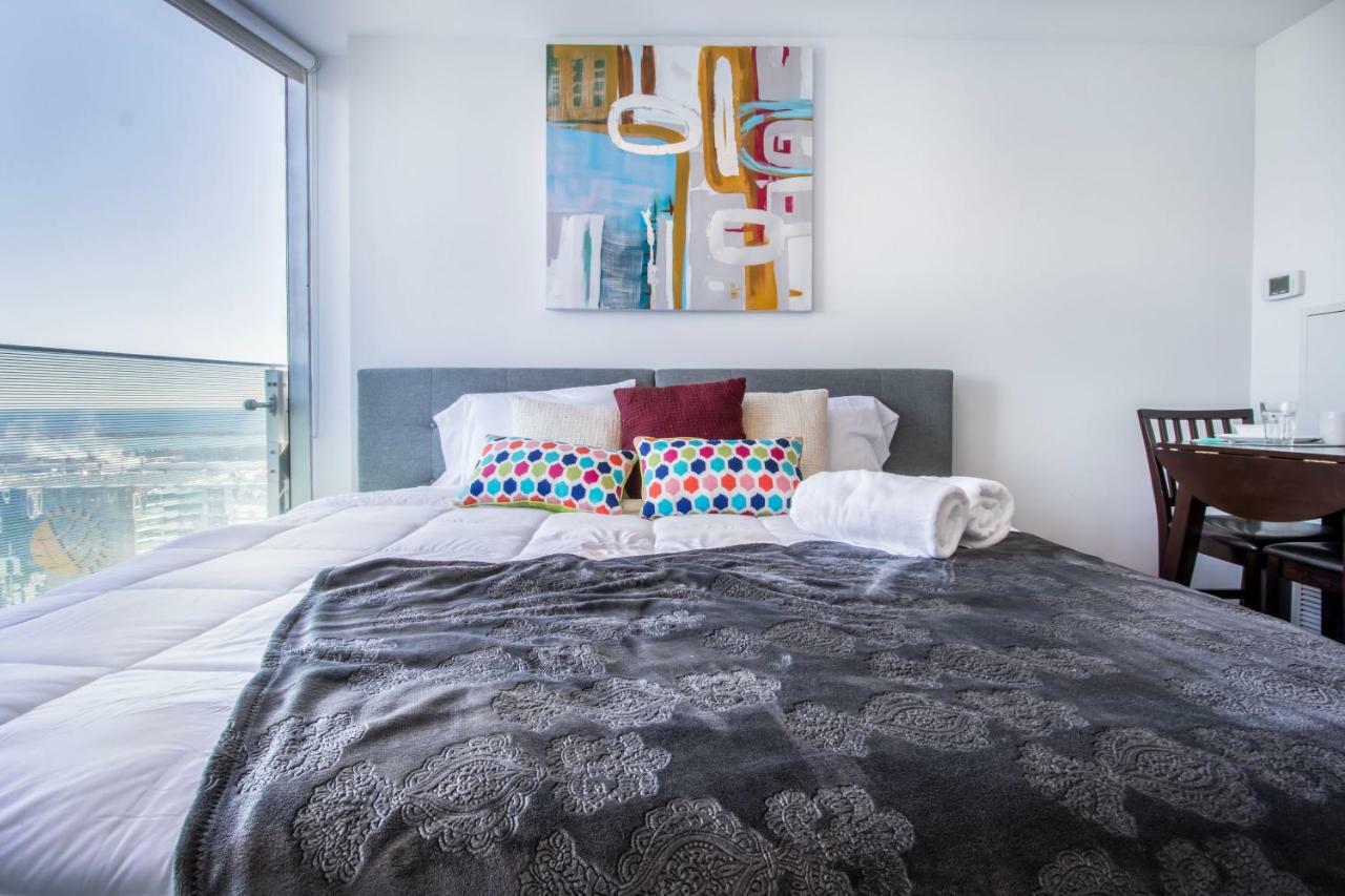 Micasa Suites - Modern Executive Condo Торонто Екстер'єр фото